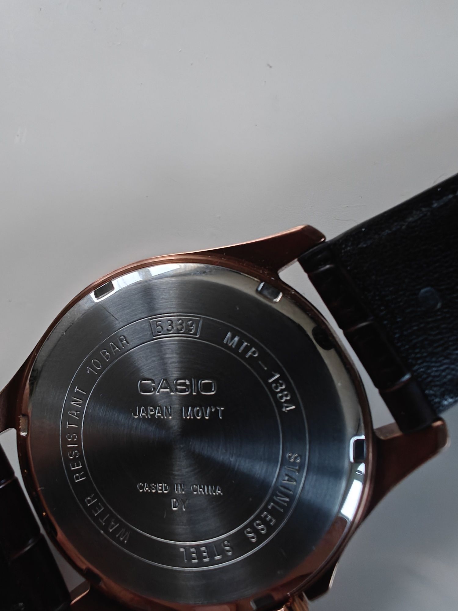 Zegarek CASIO 1384