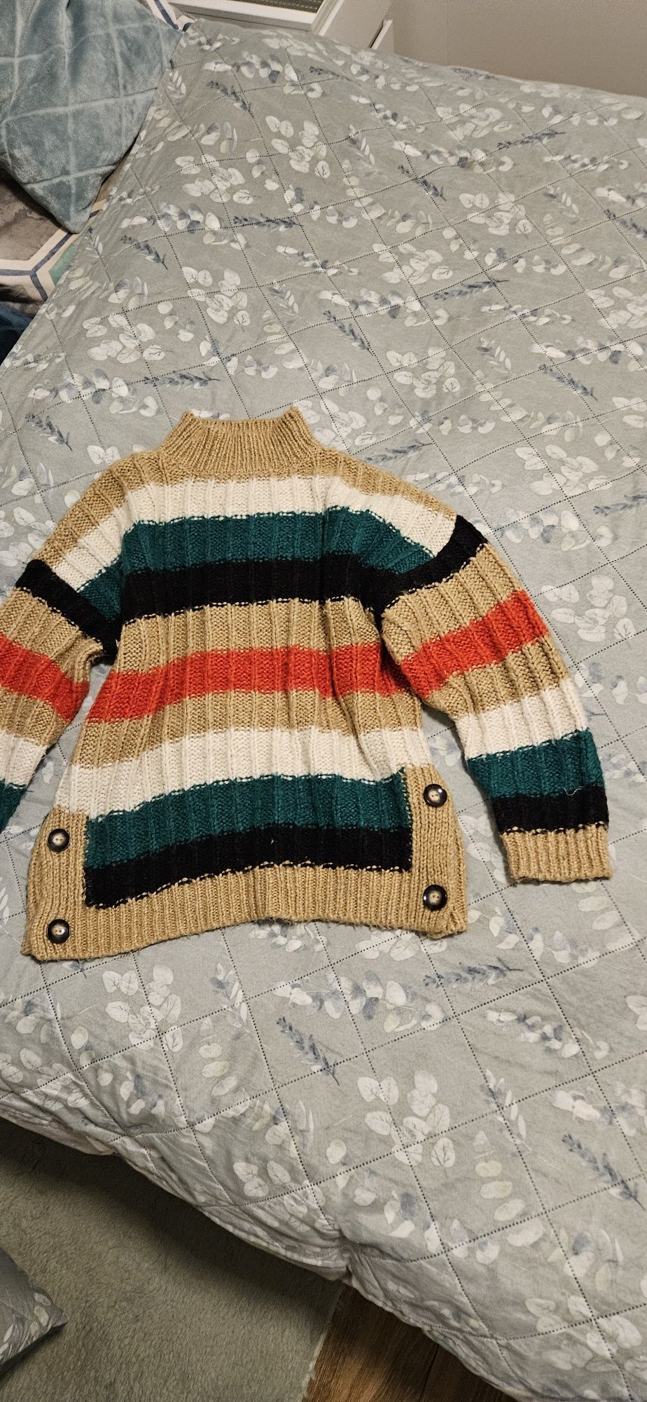 Sweter  rozmiar 40