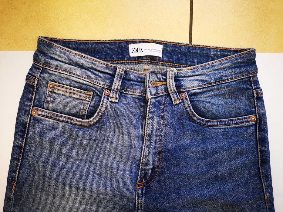 Spodnie jeansowe Zara