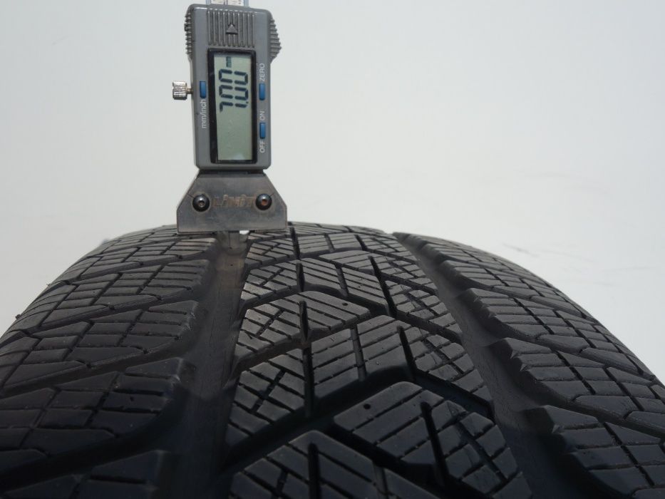 225/55/19 PIRELLI Scorpion Winter TM 7mm Zima