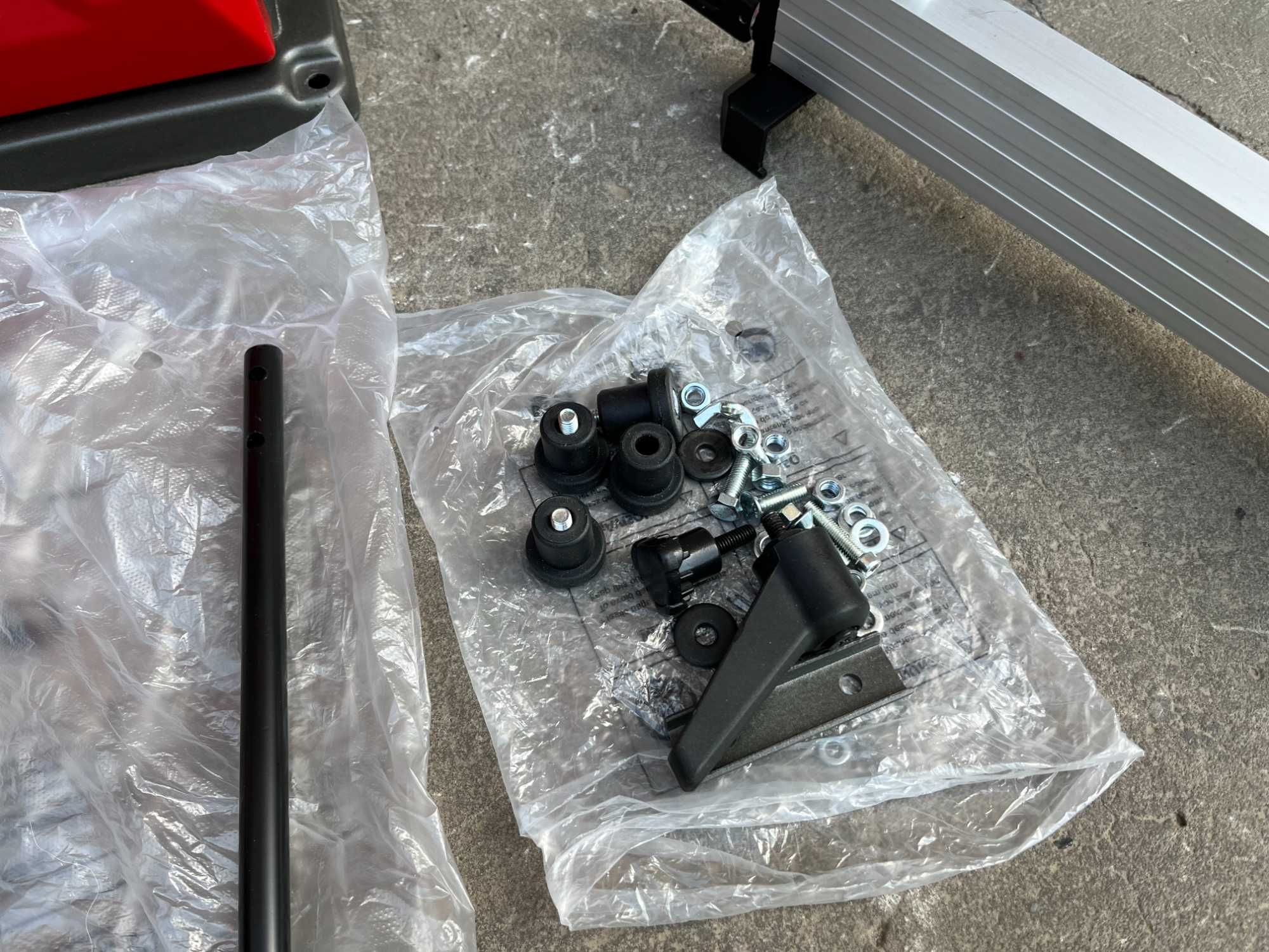 Ленточная Циркулярна пила Einhell TC-SB 200/1 бу
