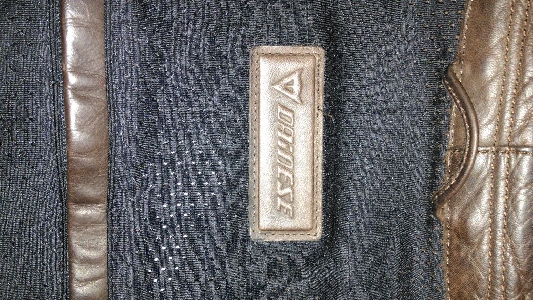 Casaco Dainese em pele, original