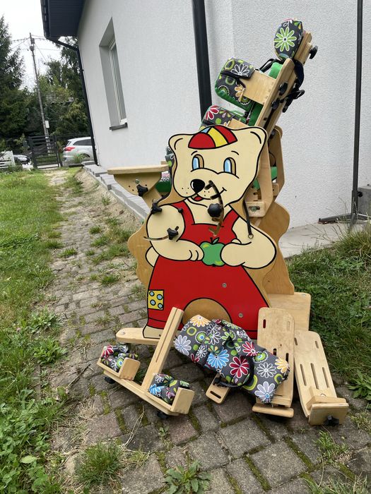 Fotelik krzesło rehabilitacyjny, pionizujący MIŚ LignuMa