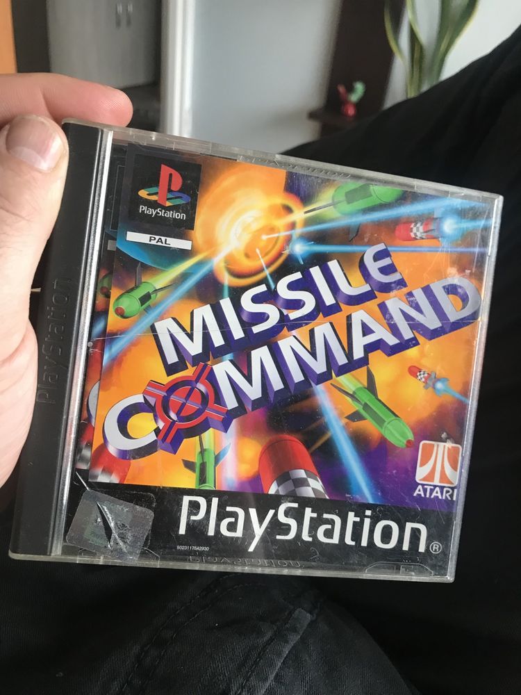 Missile command gra na konsole ps one