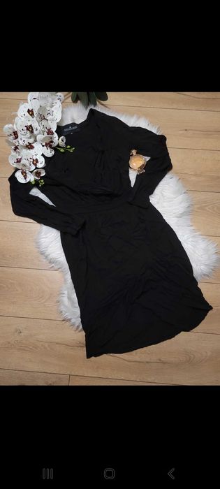 Elegancka sukienka czarna chrzest komunia urodziny dopasowana 36/38