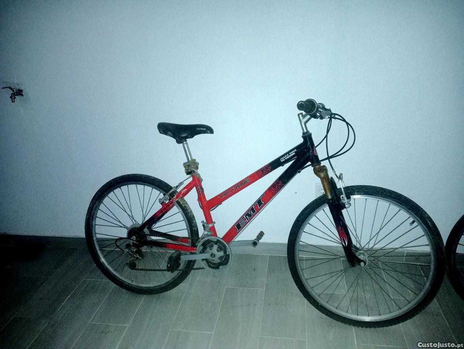 Bicicleta 26" com amortecedor dianteiro
