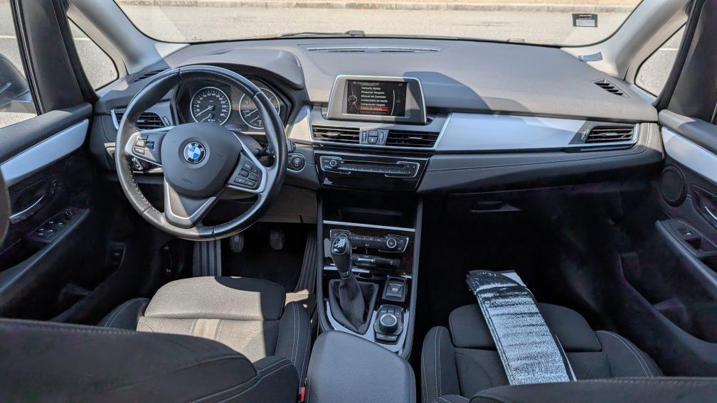 BMW 216 Gran Tourer Sport line