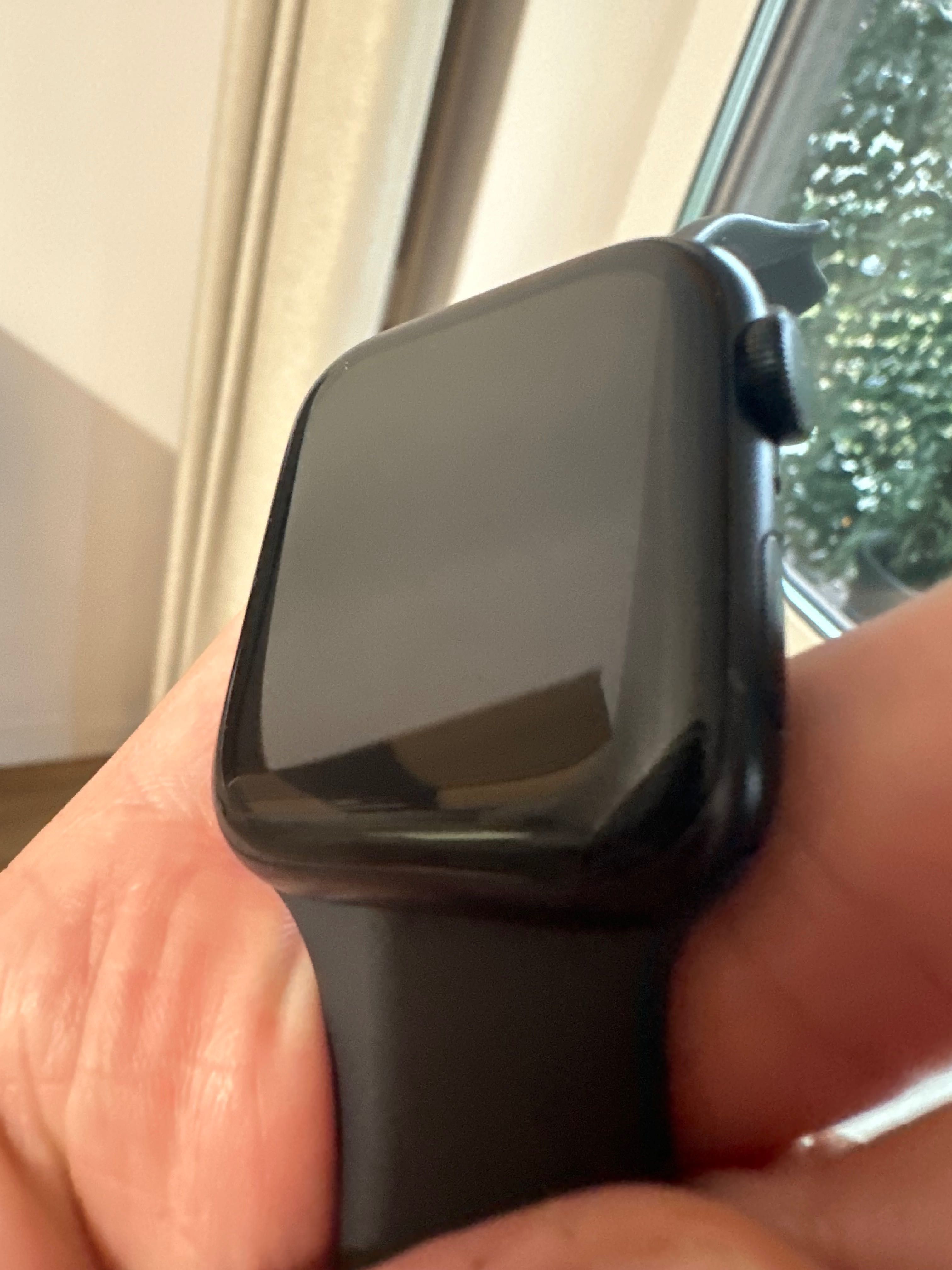 Smartwatch Apple Watch SE 2gen GPS koperta 44mm LTE ! Nowy nie używany