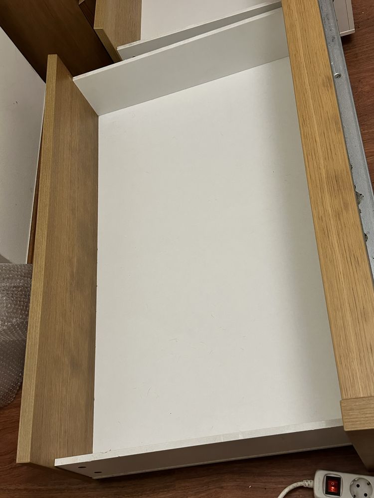 Gavetões cama do Ikea