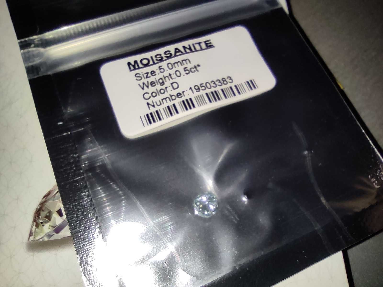 Moissanite брилиант  0.5 карат