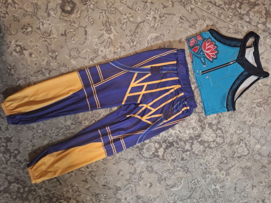 Strój kpop demon hunters Zoey huntrix