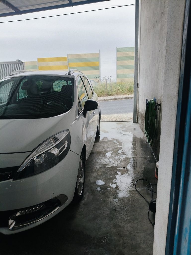 Renault Scenic 1.6 dci
