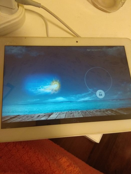 Планшет ASUS MEMO PAD 10