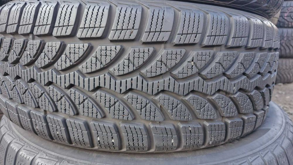 Bridgestone Blizzak 205 55 R16(Зима)Шиномонтаж Дружківська 12