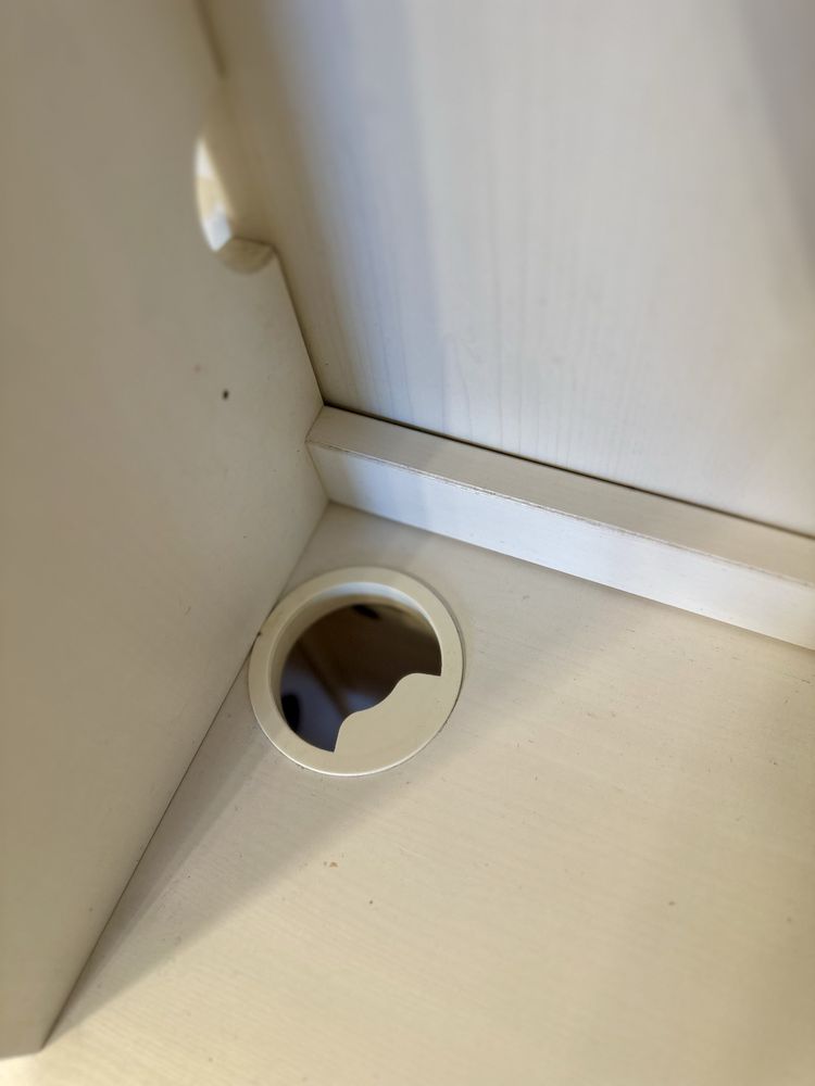 Biurko białe Ikea Hemnes