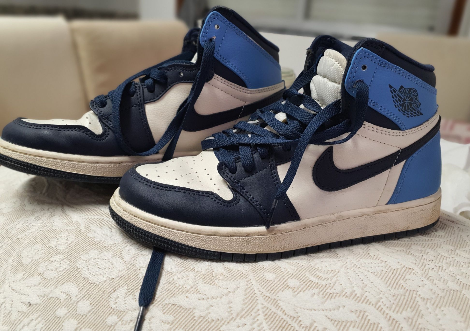 Nike Jordan 1 Obsidian