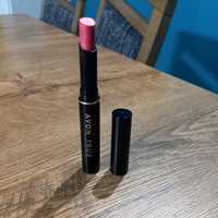 Avon True Beauty Lip Stylo szminka Lasting Pink