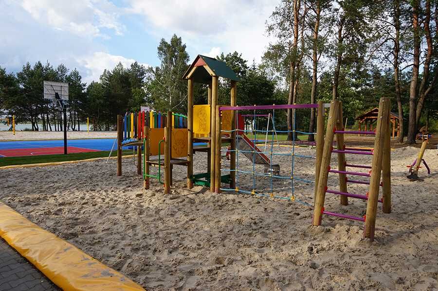 Kompleks Wypoczynkowy Firlej Plaża – wynajem domków letniskowych!!!