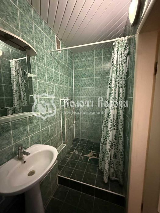 Будинок, 2пов. Гарний стан. смт Калинівка, Броварський район