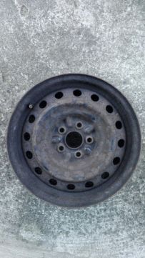 Felgi stalowe 15" Toyota Avensis et 39 6j rozstaw 5x100 otwór 54 mm