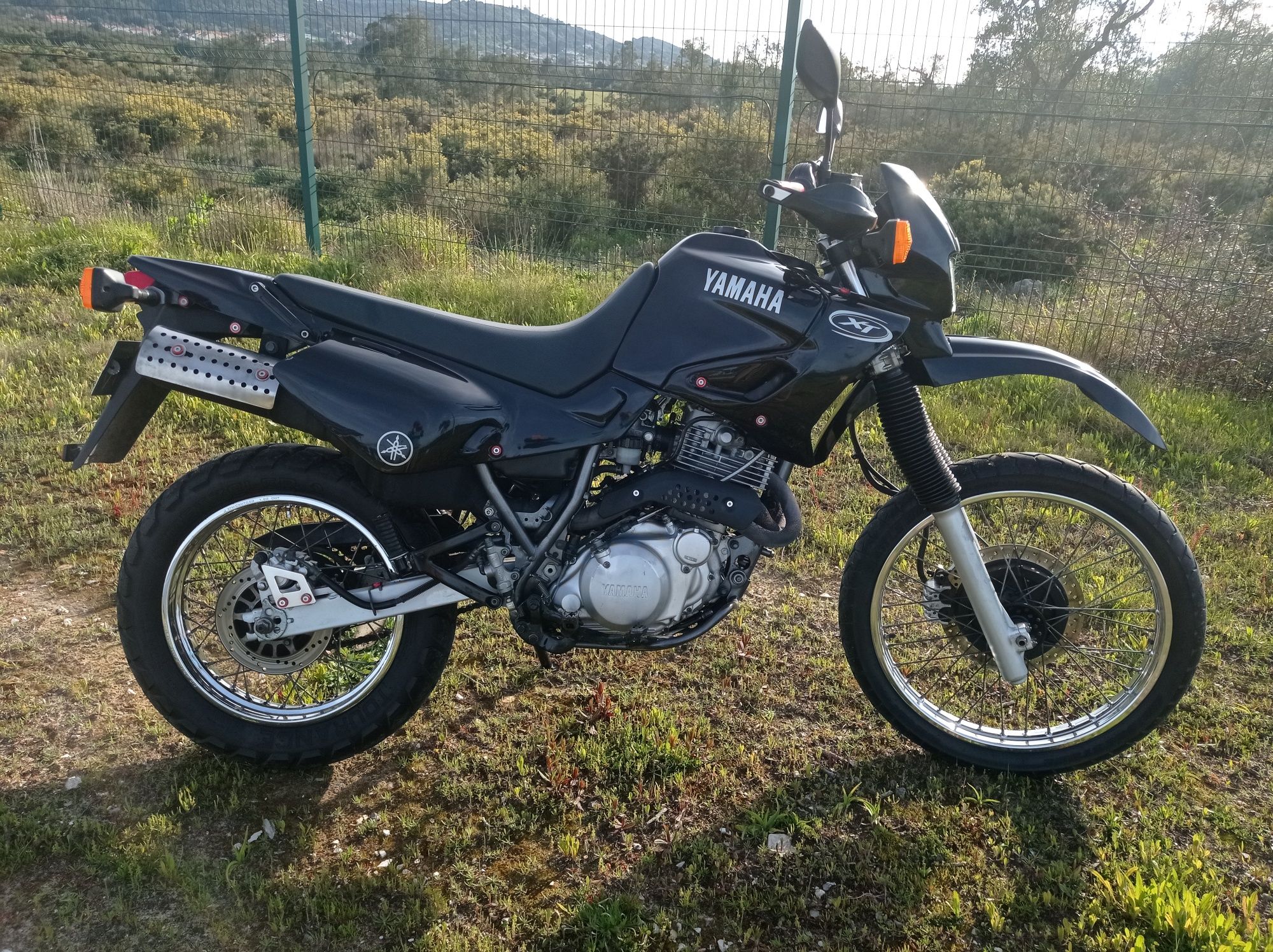 Yamaha XT 600 E - aceito troca