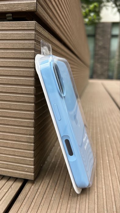 Silikonowe Etui do Iphone’a 16 w kolorze Jasnoniebieskim