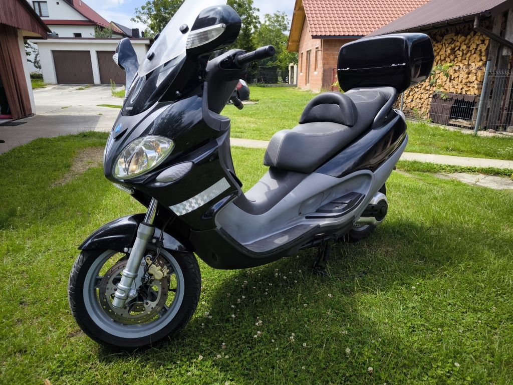 Piaggio X9 500³ mały przebieg