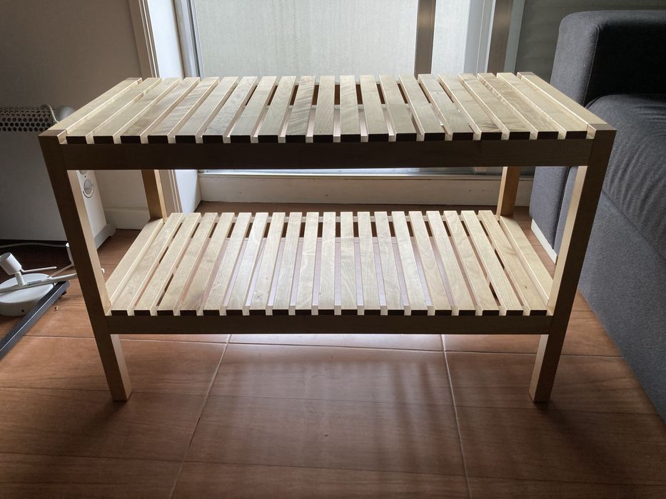 Movel de ripas maciço