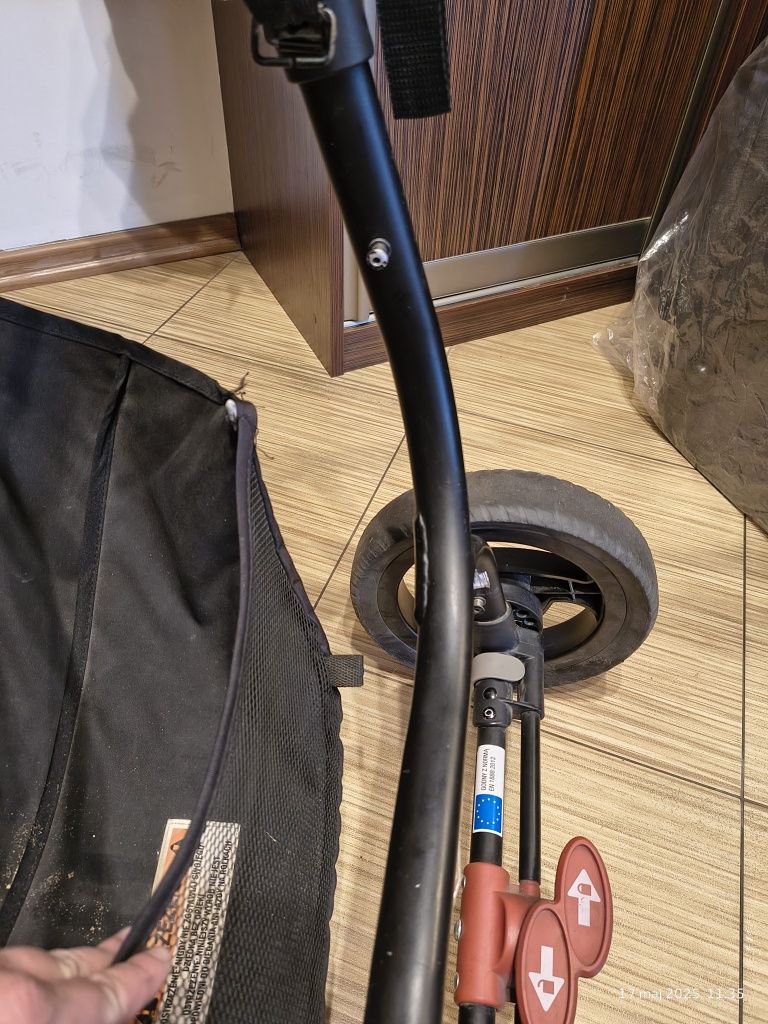 Wózek dziecięcy Valco Baby Snap 4 Trend 2w1