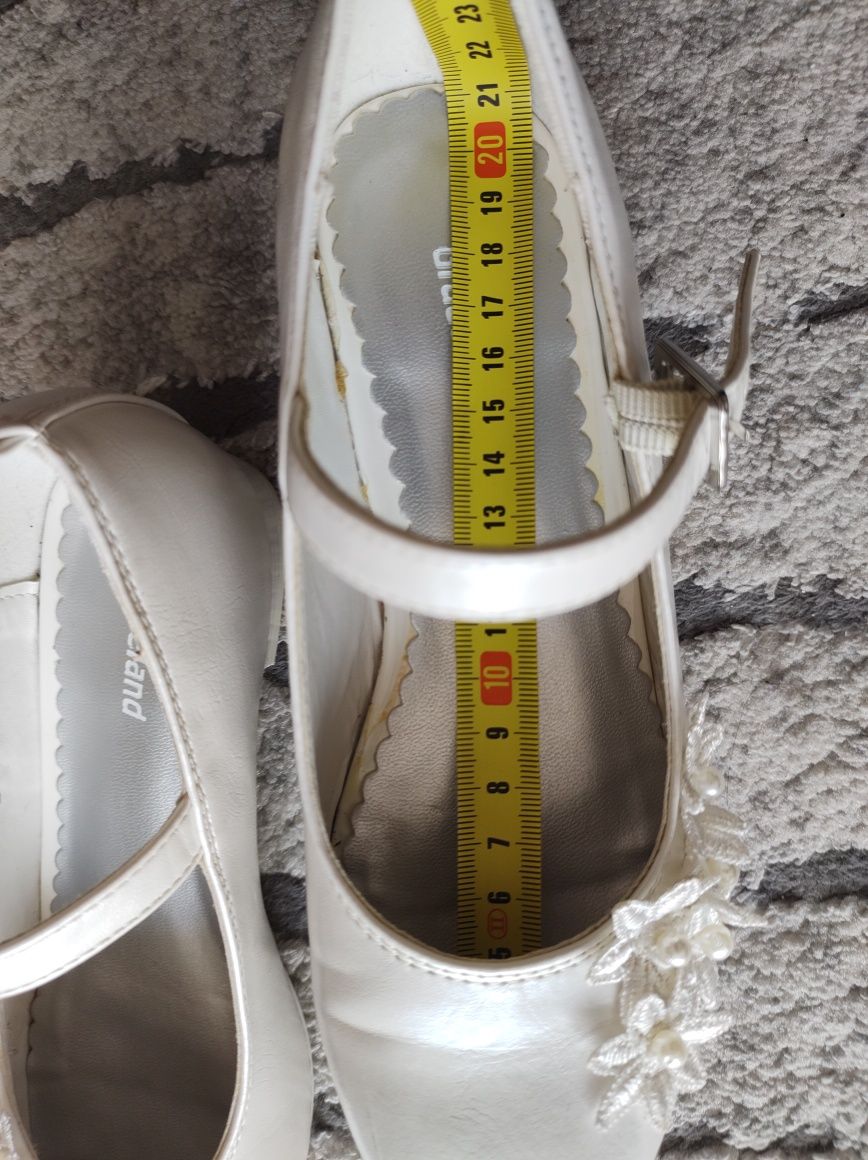 Buty komunijne/wizytowe r. 33 Deichmann