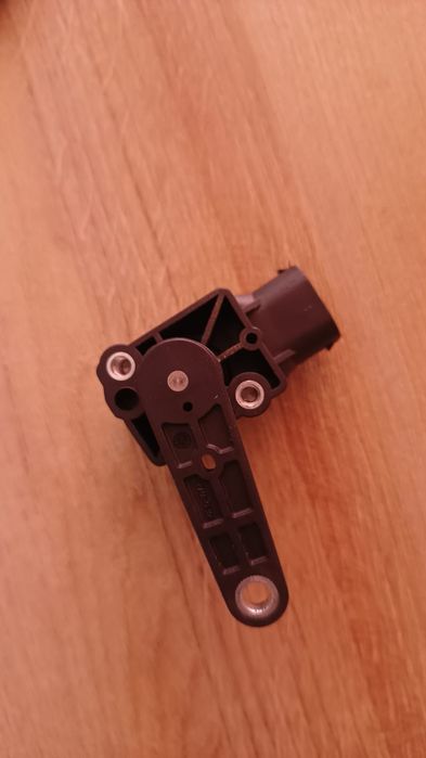 Czujnik poziomowania świateł xenon