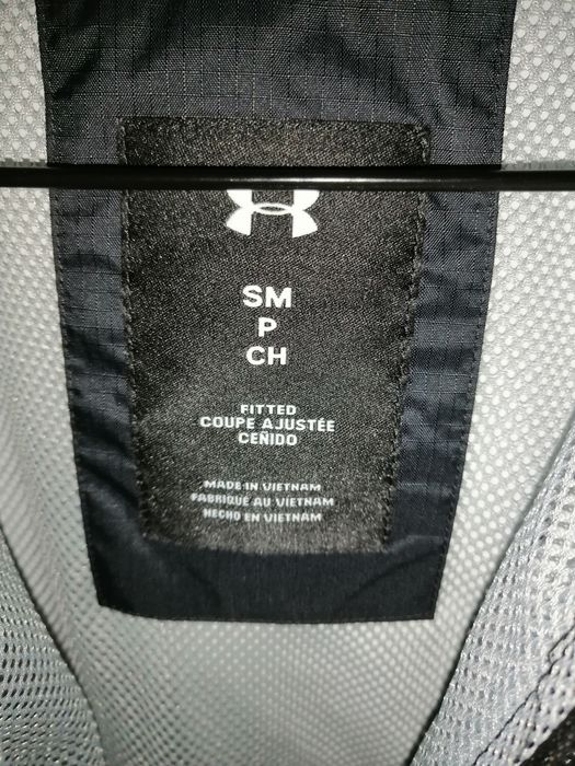 Чоловіча куртка вітровка Under Armour size S