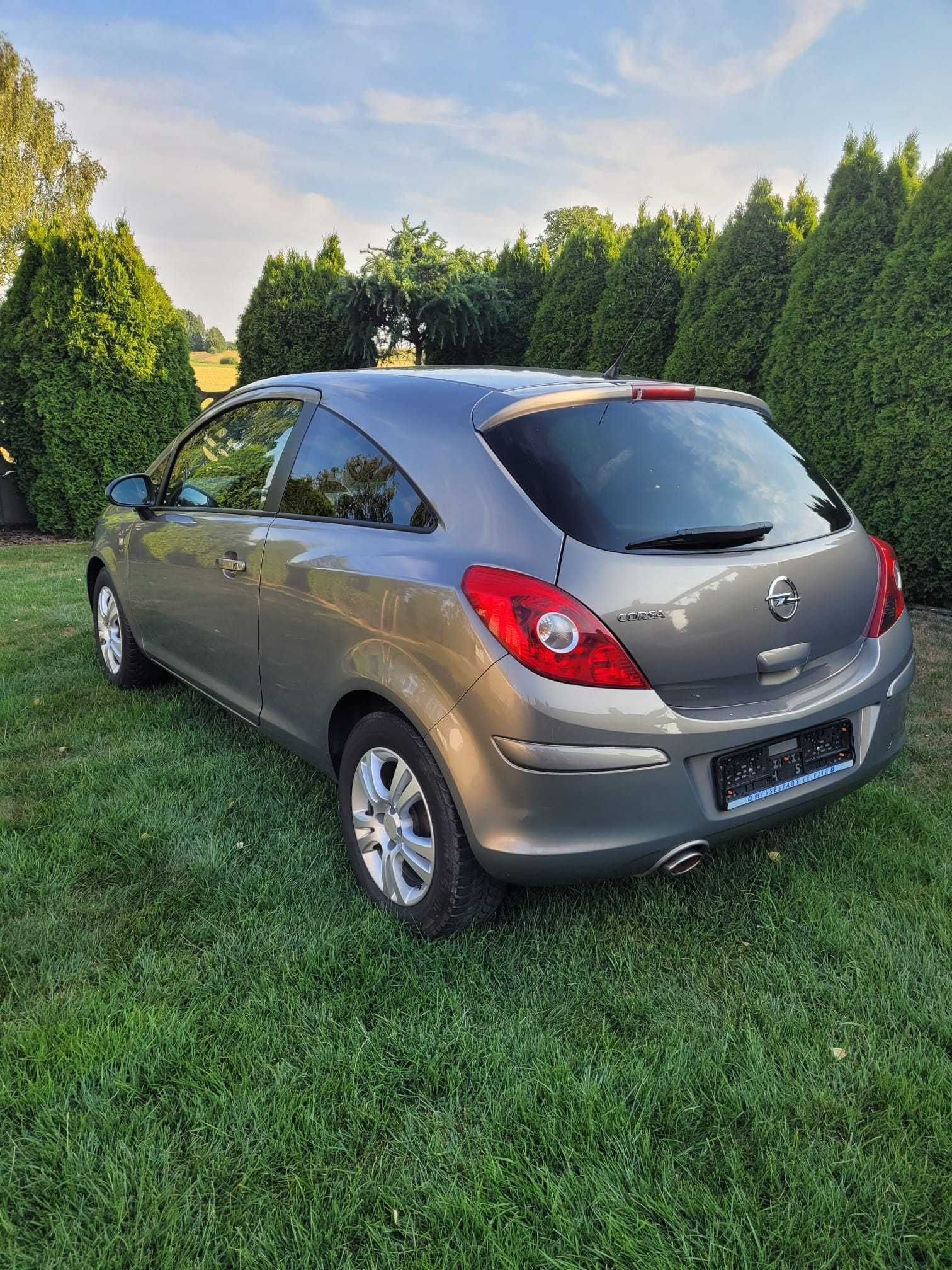 Opel corsa 1.4 87 KM Zamiana skuter Yamaha XMAX 125