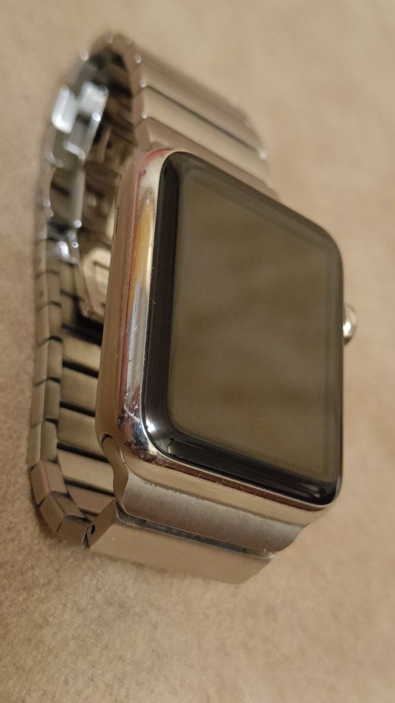 Apple Watch  Sapphire crystal • 42mm. (A1554)