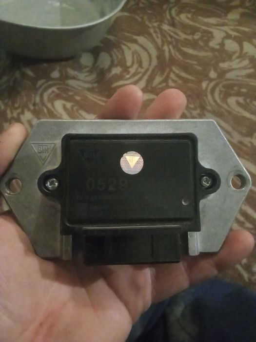 Продам на Иж планету 5