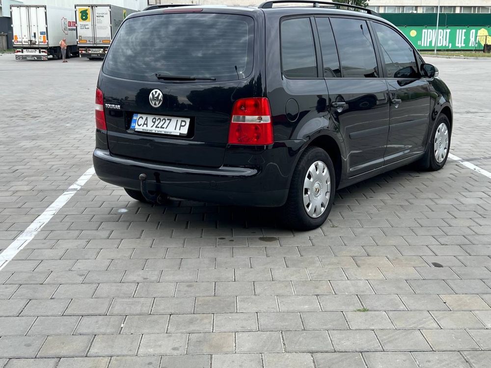 Продам Volkswagen Touran