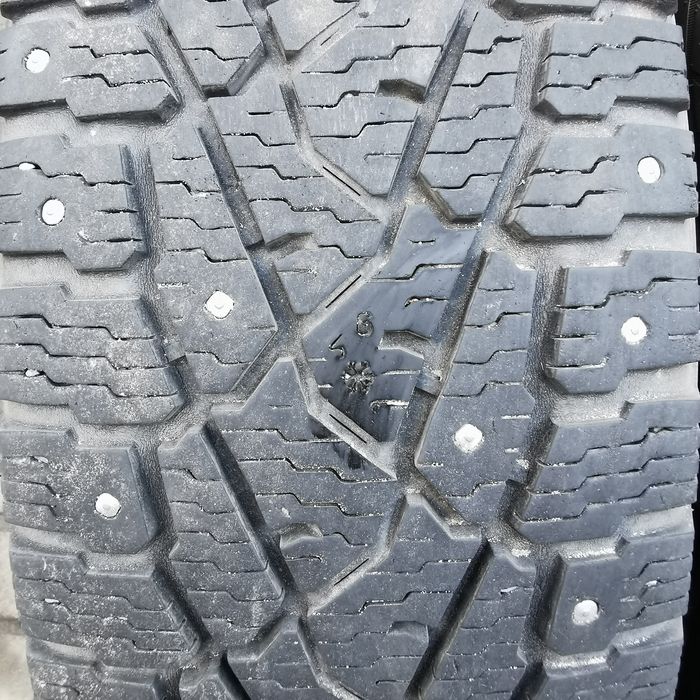 Резина, шини, скати зима 205/65 R16C Nokian Hakkapelitta 19р