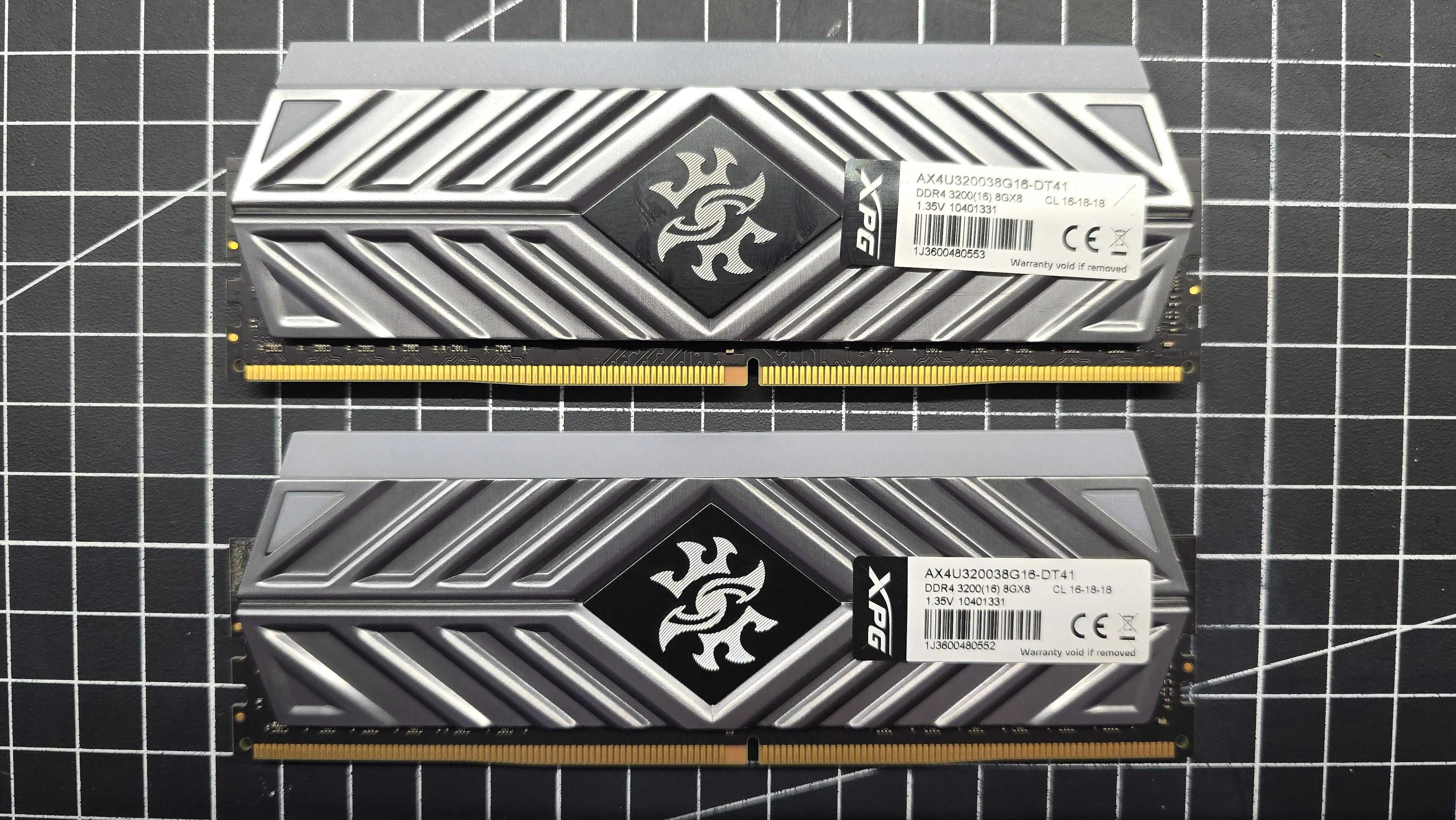Pamięć RAM 32GB DDR 4 (4x8) 2x Kingston Fury, 2x ADATA Spectrix XPG
