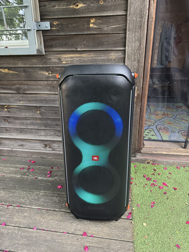 Sprzedam Jbl party box 710