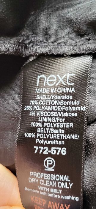 Czarna koronkowa sukienka R.46/48