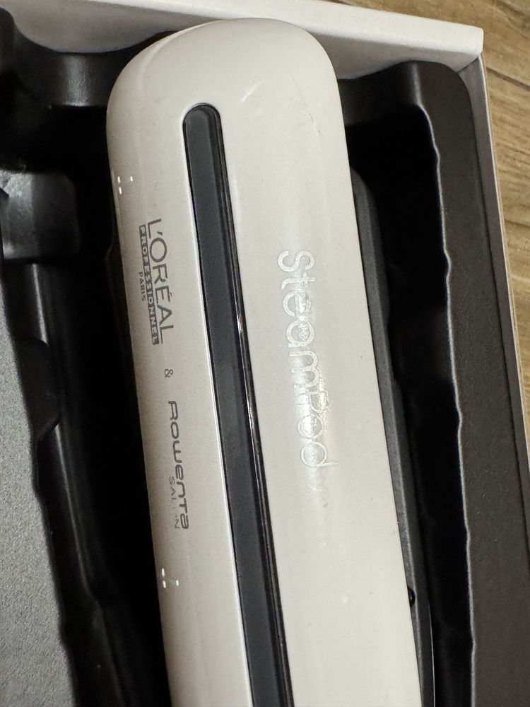 Професійний паровий випрямляч L’Oréal SteamPod 3.0