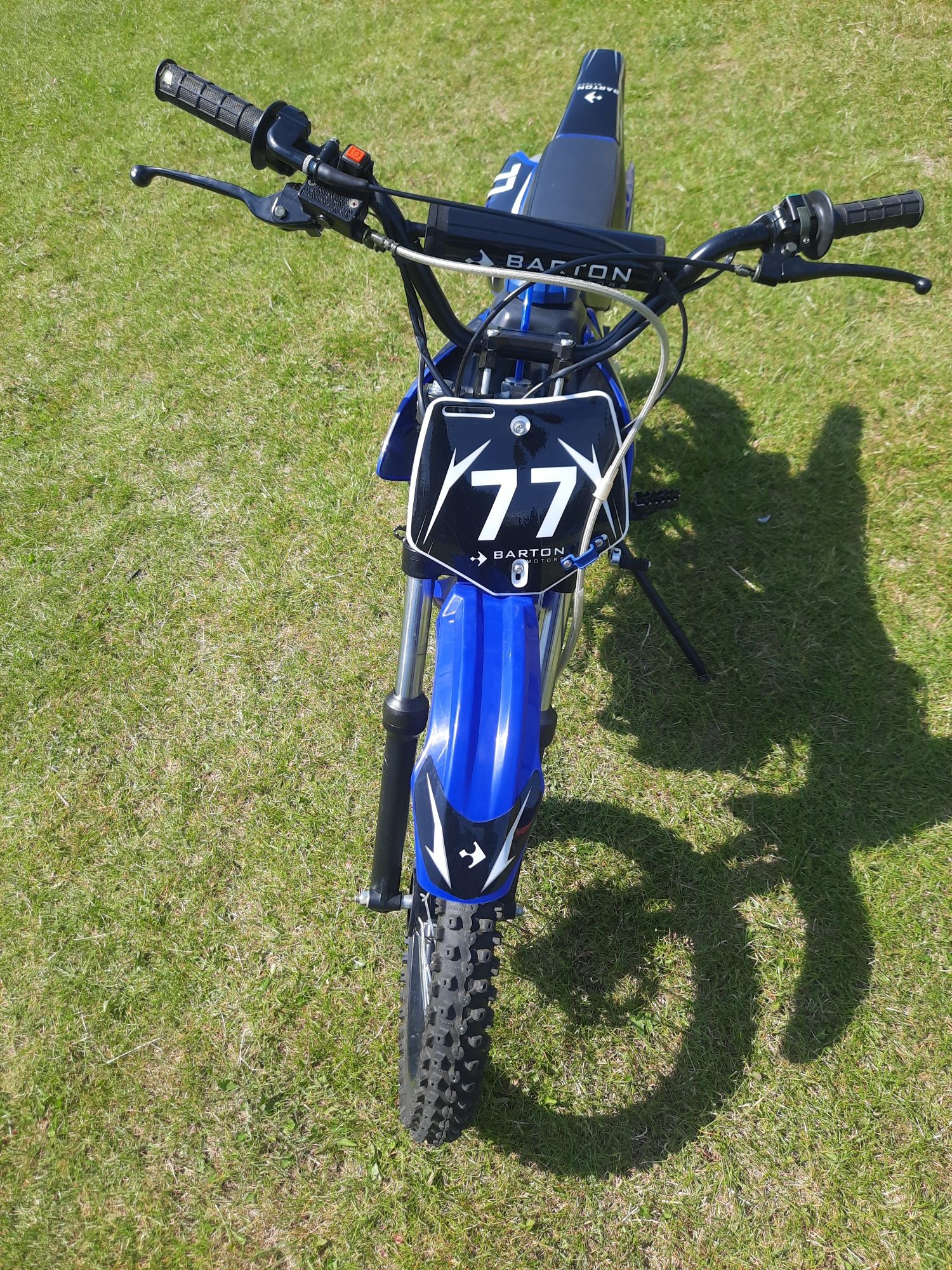 Cross Barton 125
