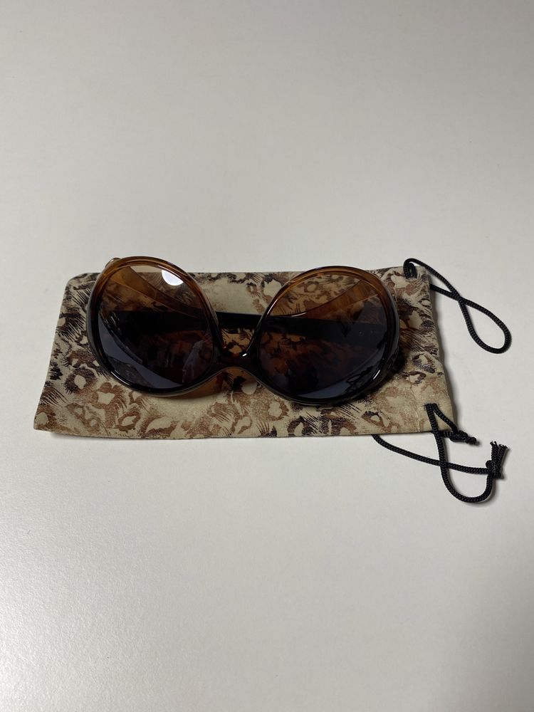 Óculos de sol com saco