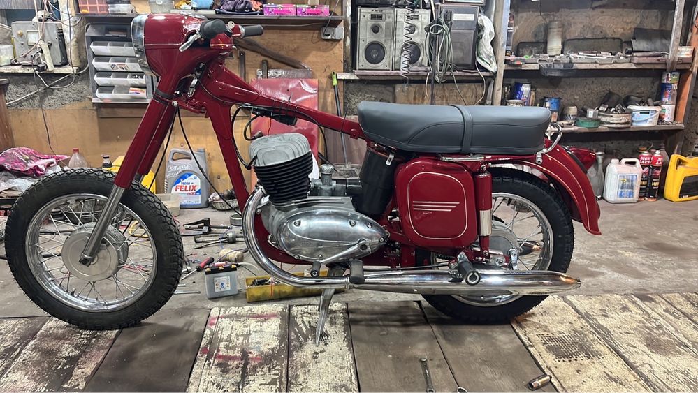Ява 250 старушка