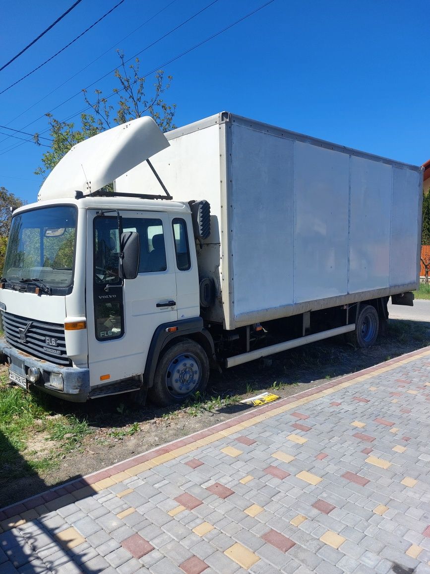 Грузові перевезення до 5 тон,авто вольва,з гідро бортом