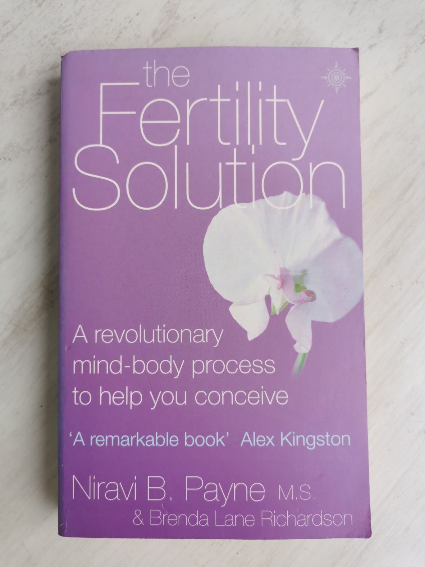 The Fertility Solution - Leczenie Niepłodności - Niravi Payne
