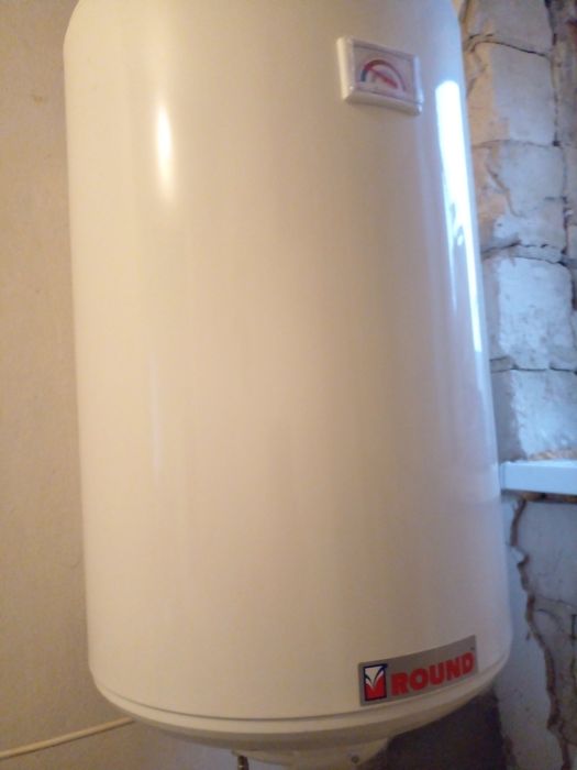 Бойлер ROUND на 80 литров совершенно новый!!!