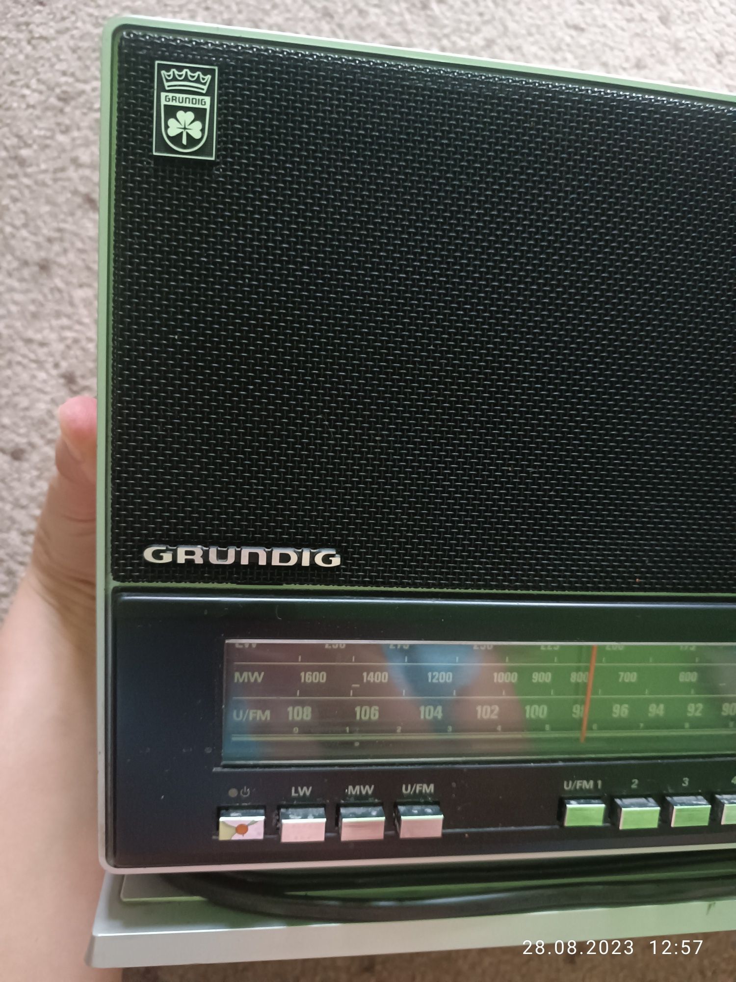 Radio Grundig RF 110 radio stołowe retro'70