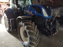 New Holland t7 165s