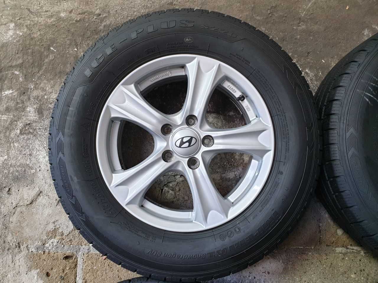 Felgi aluminiowe Hyundai Kia Mitsubishi R16 5x114,3 6,5JX16H2 ET 45
